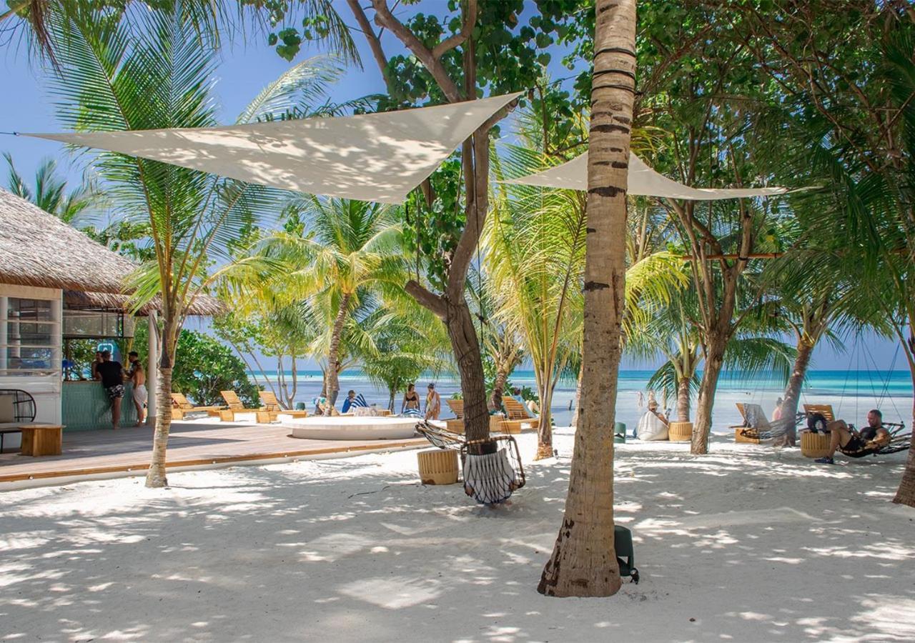 Stone Hotels Dhiffushi Esterno foto