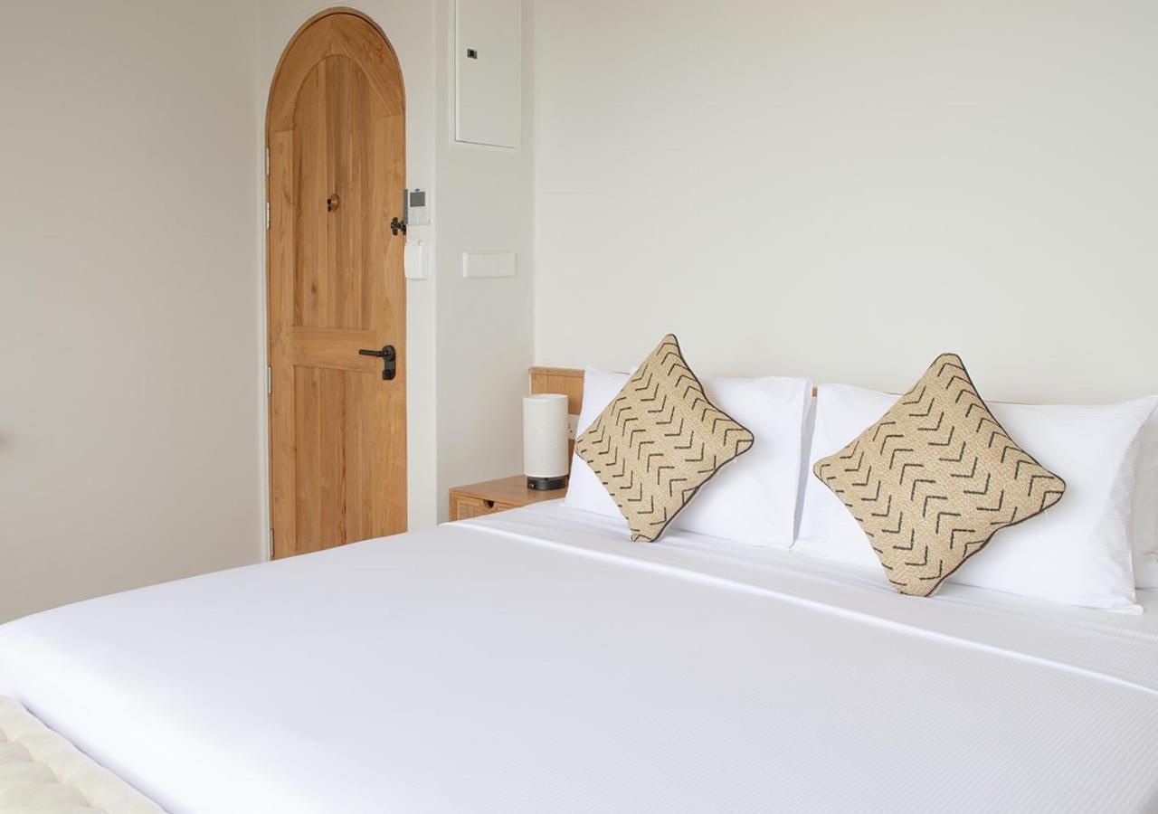 Stone Hotels Dhiffushi Esterno foto