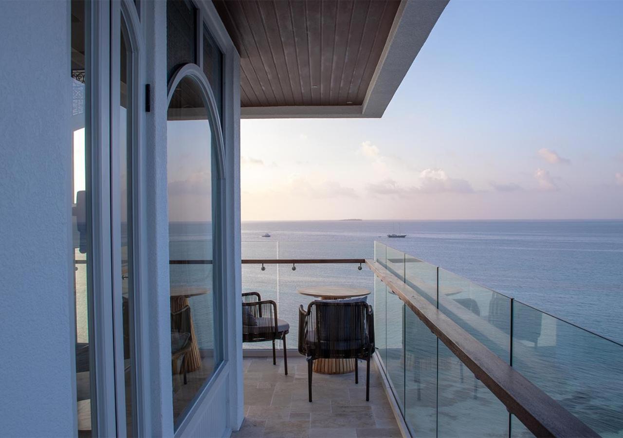 Stone Hotels Dhiffushi Esterno foto