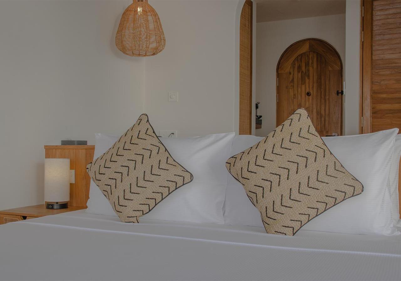 Stone Hotels Dhiffushi Esterno foto